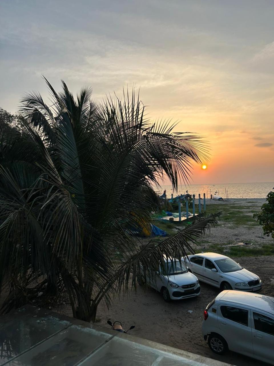 Caspian Beach Resort Alappuzha 외부 사진